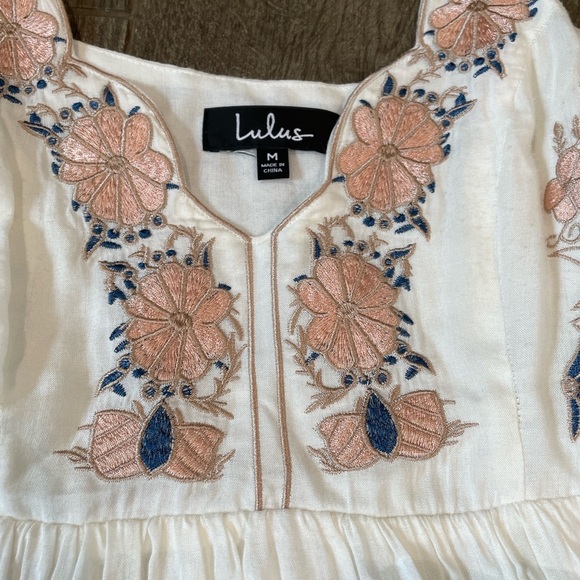 Lulu’s Daisy Petal Pickin’ Ivory Embroidered Dress - Picture 5 of 6